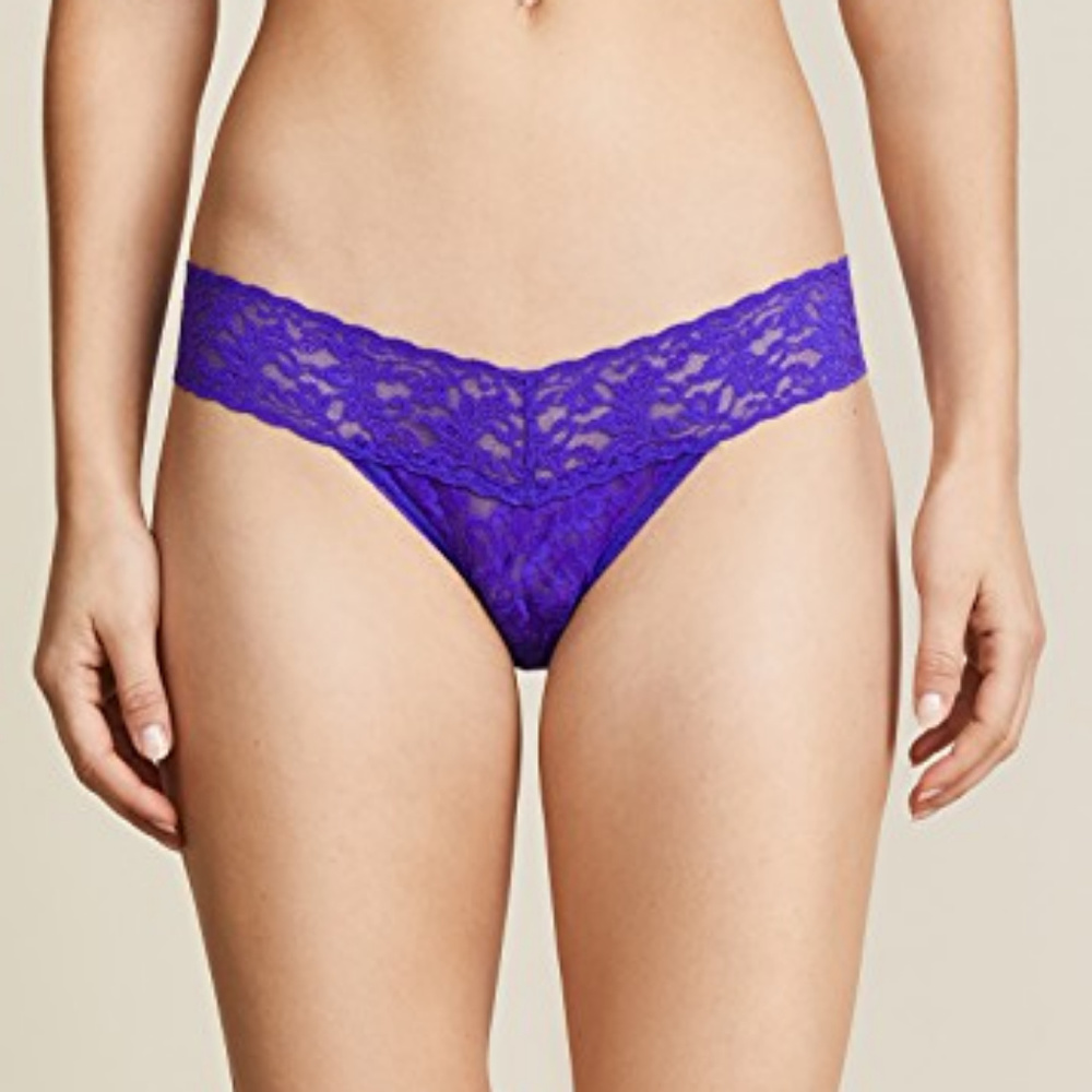 HANKY PANKY Royal Purple Lace Thong Panties